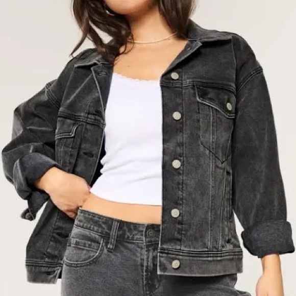 Denim jacket - Picture 1 of 4
